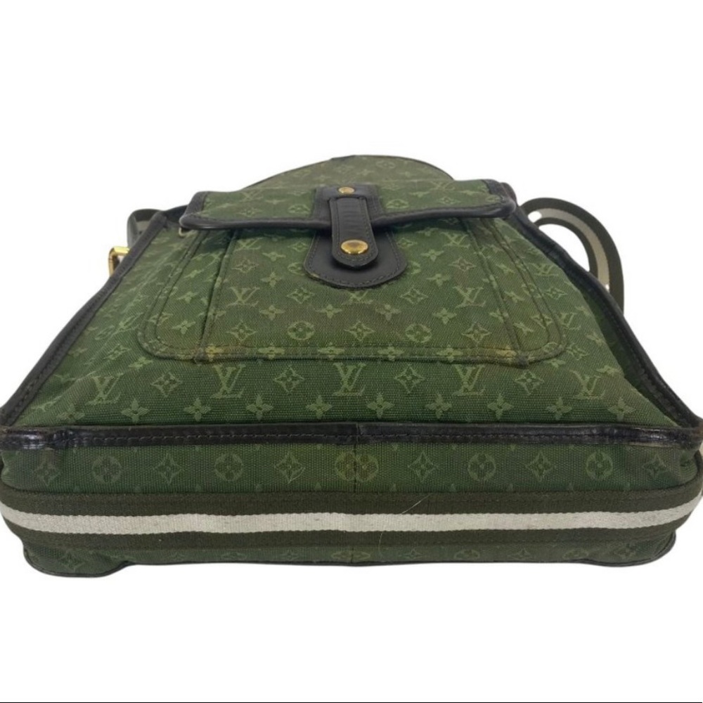 Louis Vuitton Green Monogram Canvas Shoulder Crossbody Bag with Front Pocket - Picture 13 of 14